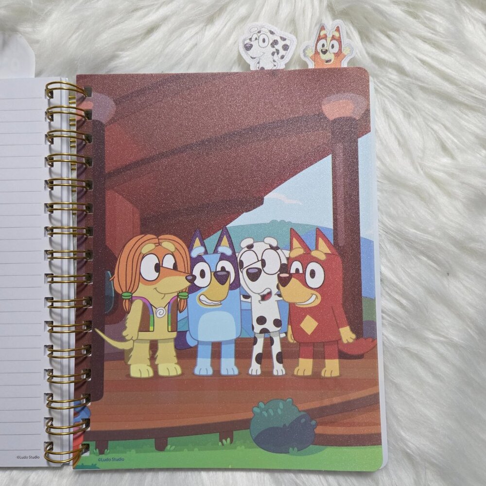 Bluey Tabbed Spiral Notebook - Picture 6 of 8